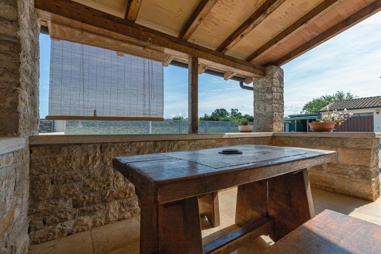 Silva Apartment Porec Exterior photo